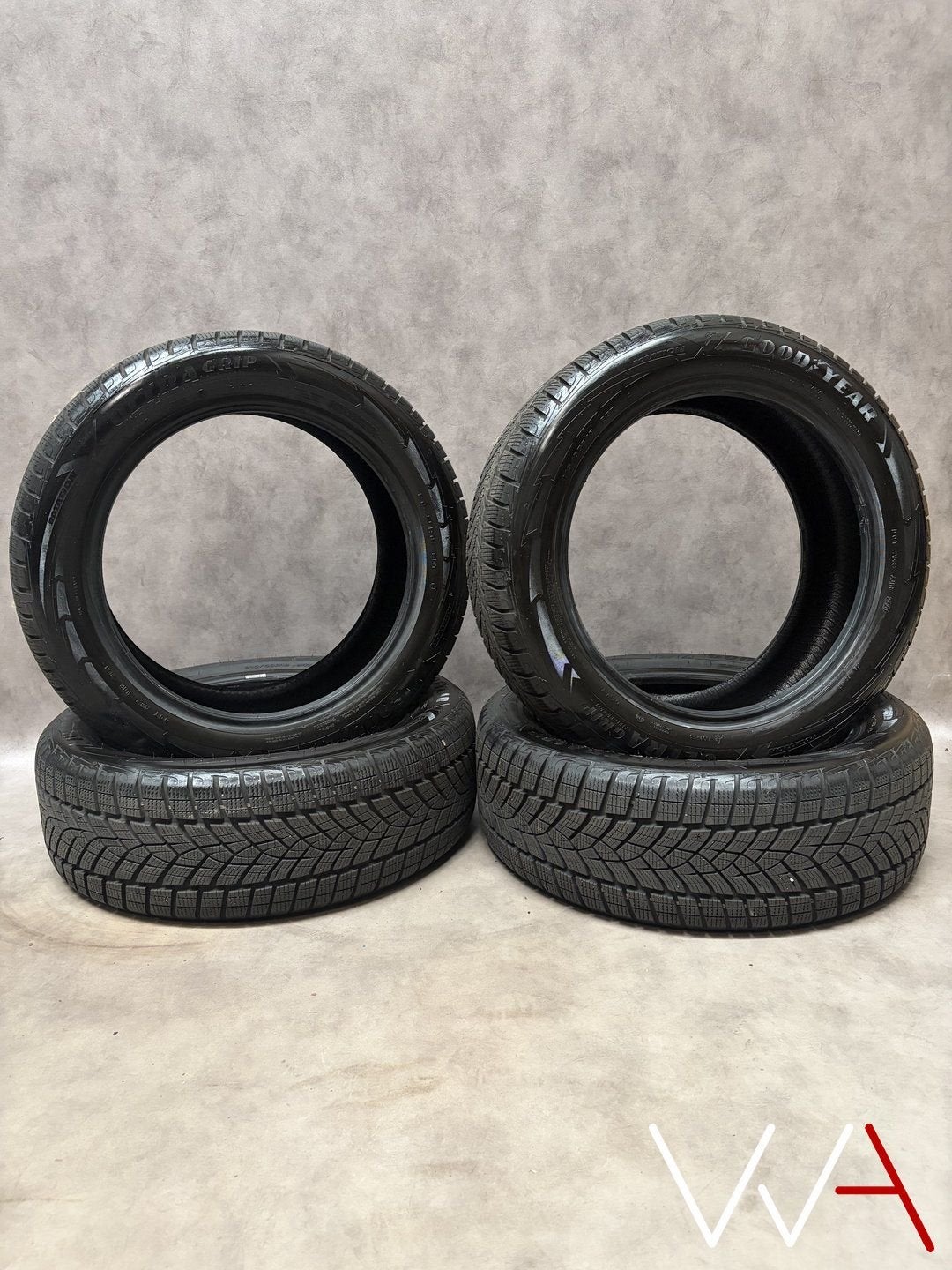 4x Goodyear Ultragrip 215/55 R18 winterbanden ID.3 Born V60, Auto-onderdelen, Banden en Velgen, 18 inch, -, -, Banden en Velgen