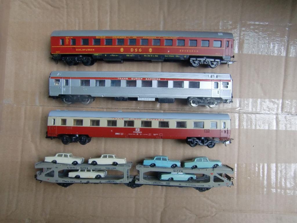 lot wagons Lima (2), Hobby & Loisirs créatifs, Trains miniatures | HO, Enlèvement, Comme neuf, Wagon, Lima