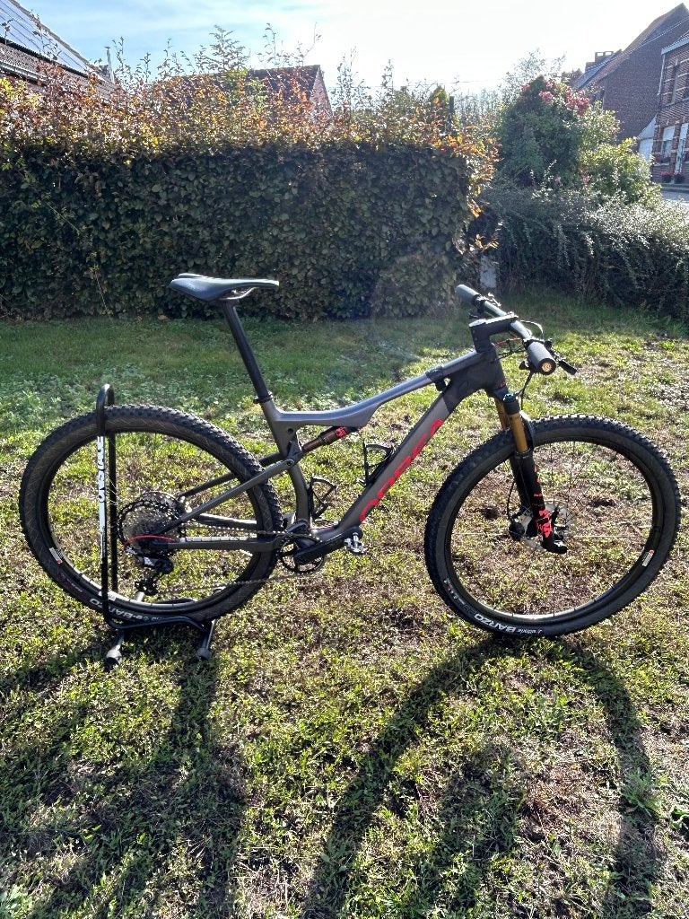 VTT orbea oiz pro carbon, Vélos & Vélomoteurs, VTT tout suspendu, Enlèvement