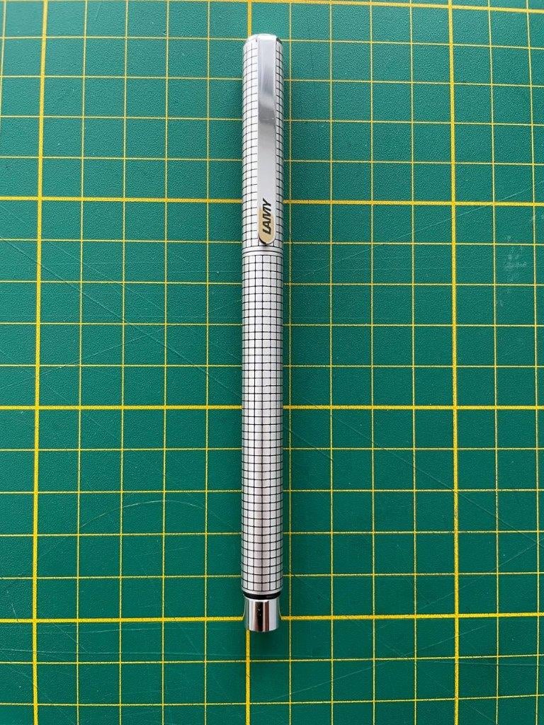 Lamy Linea 49K M Nib Fountain Pen, Verzamelen, Ophalen of Verzenden