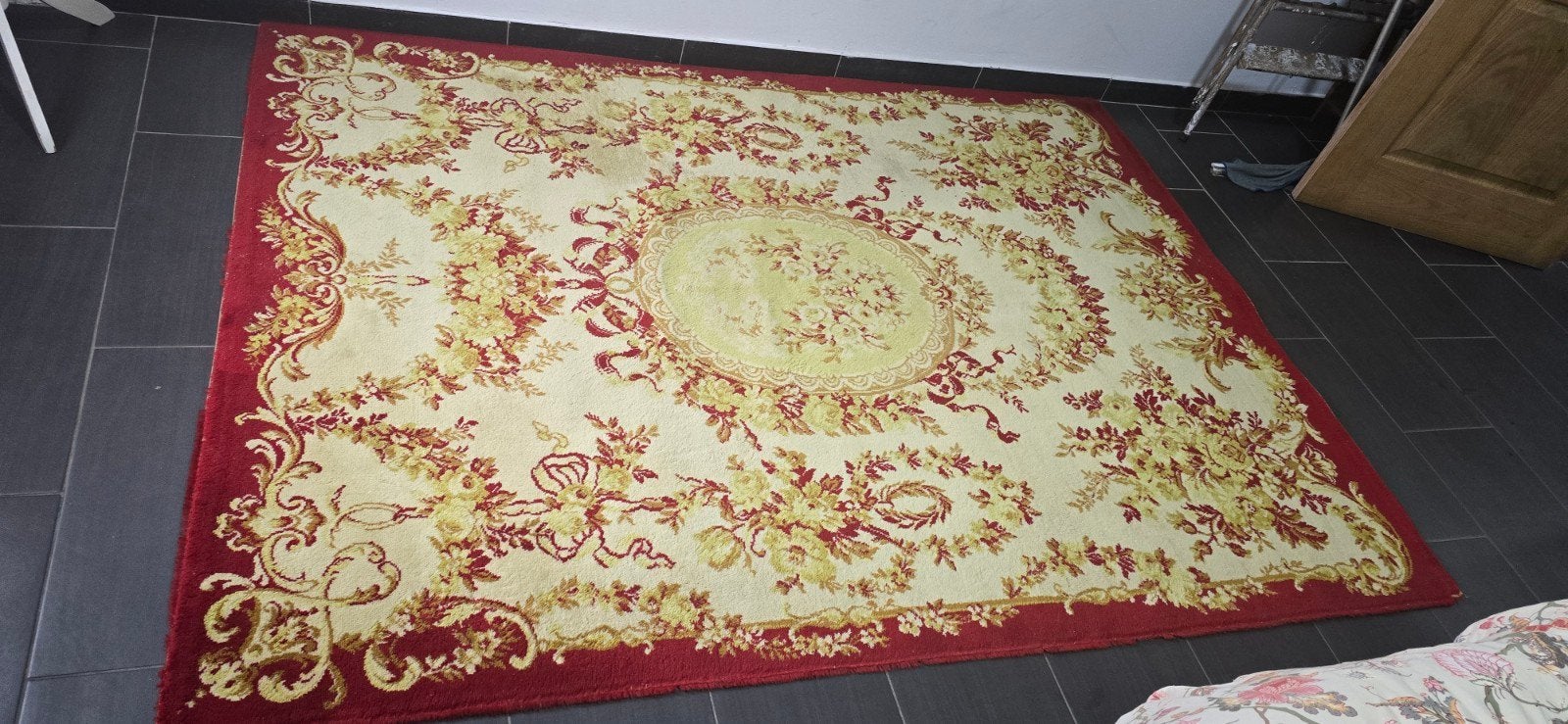 très jolie tapis maison non fumeur pas d'animaux dimensions, Antiquités & Art, Enlèvement ou Envoi