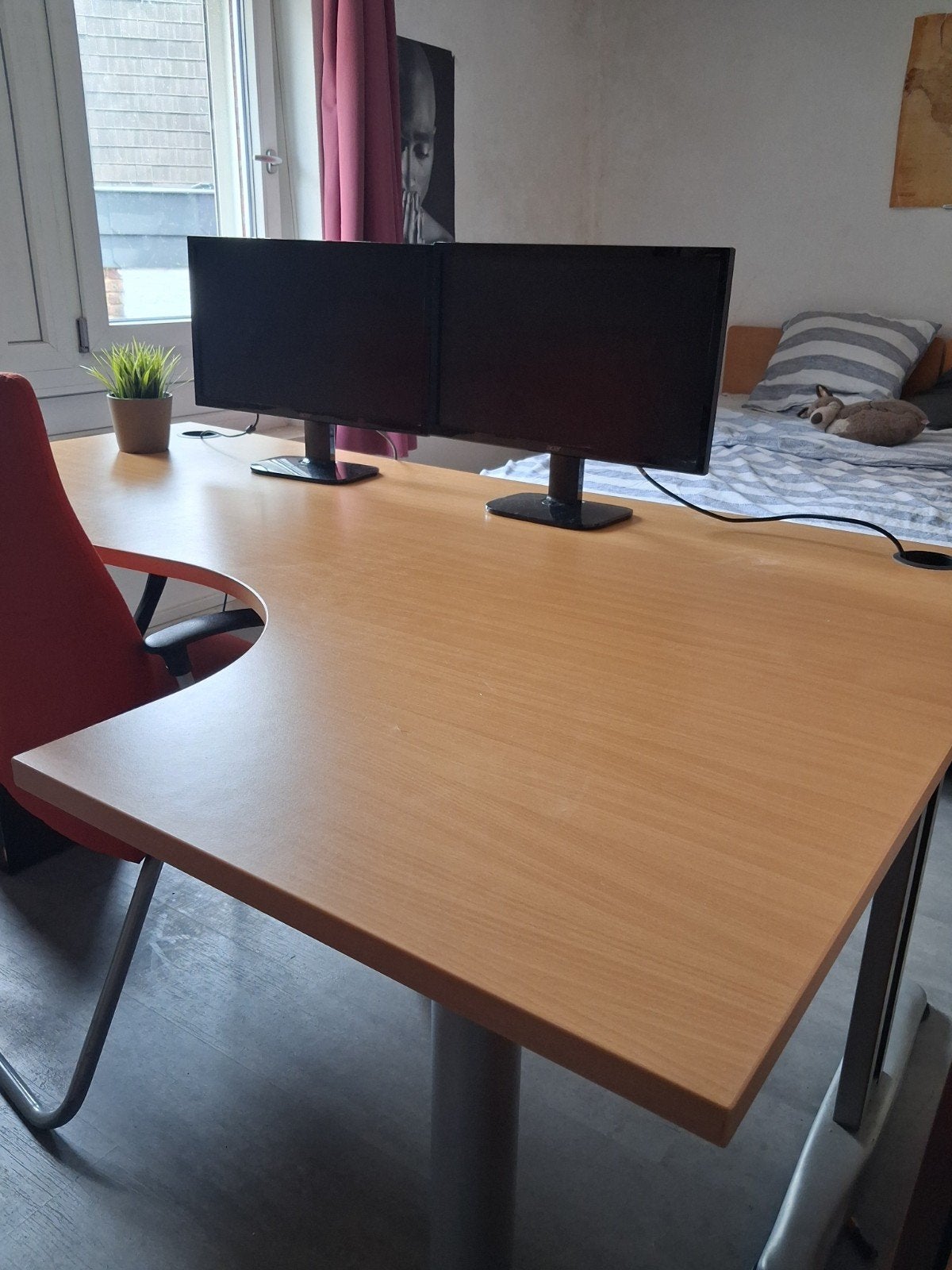 Lichtbruin bureau, Vergader- of Presentatieruimte, Ophalen, Gebruikt, Bureau