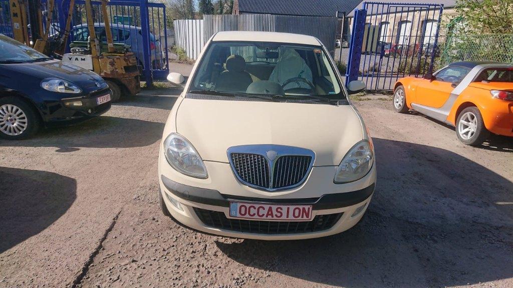 Lancia Ypsilon 1200cc essence 2006 173000km clim GARANTIE, Autos, Lancia, 1242 cm³, Beige, Entreprise, Boîte manuelle
