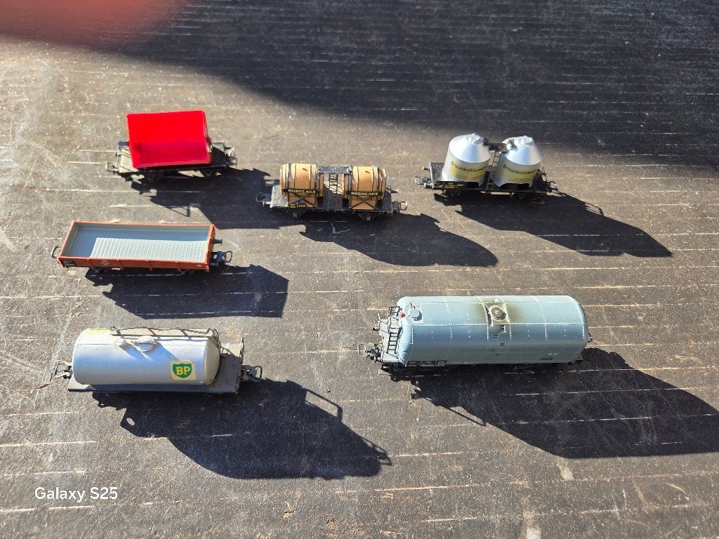 LOT DE 6 WAGONS MÄRKLIN, Enlèvement ou Envoi, Courant alternatif, Rails, Comme neuf