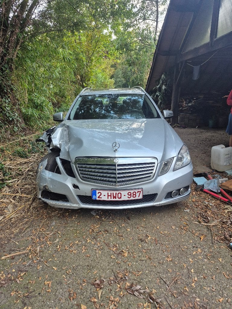 Mercedes E220 170 pk 2010, Auto's, Automaat, Grijs, Particulier, Zilver of Grijs