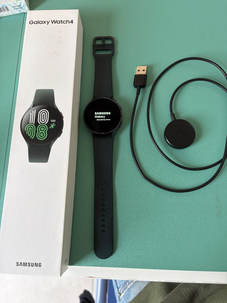 Samsung galaxy watch 4 -44mm, Handtassen en Accessoires, Smartwatches, Ophalen, Samsung galaxy watch 4, Gebruikt, Waterdicht