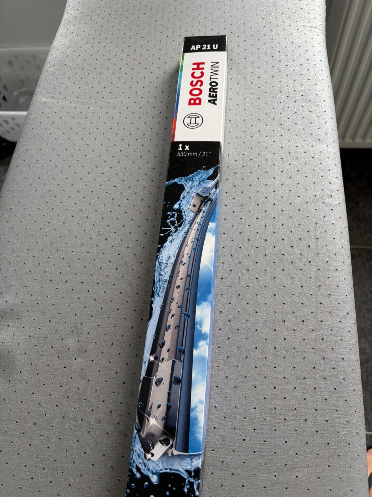 Essuie glace Original Bosch AP 21 U, Autos : Pièces & Accessoires, Enlèvement, Neuf