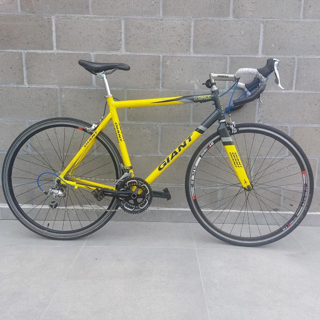 Fiets GIANT 55 cm 3 x 9 SHIMANO SORA, Fietsen en Brommers, Fietsen | Heren | Herenfietsen, Ophalen, Gebruikt, Velgrem, Versnellingen
