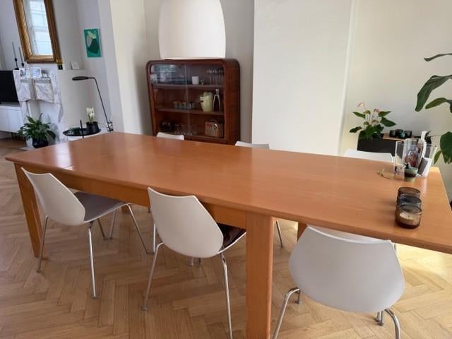 eetkamertafel beuk fineer uitschuifbaar, Huis en Inrichting, Bureaus, Ophalen, Gebruikt
