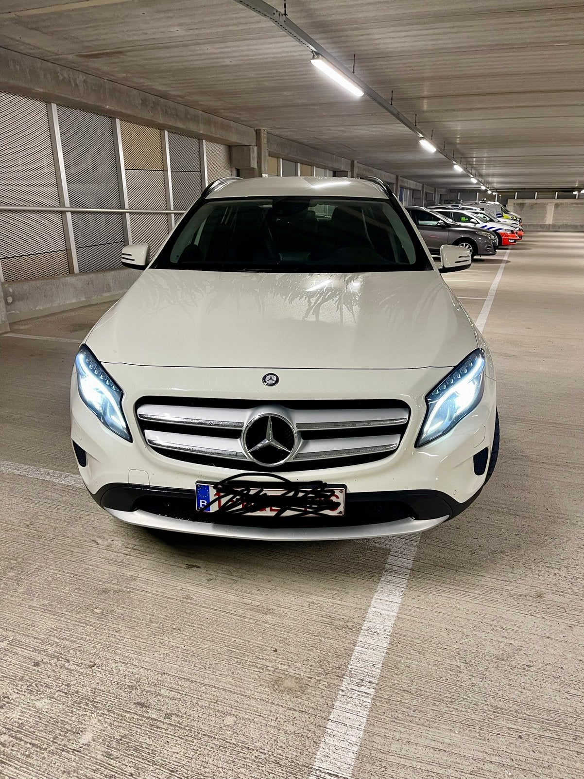 Mercedes-Benz GLA200 d, Cuir, Achat, Euro 6, Noir