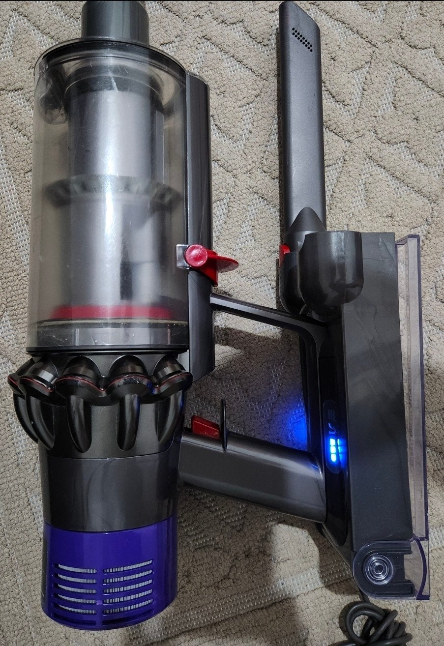 Dyson en bonne état
Très propre, Enlèvement ou Envoi, Dyson