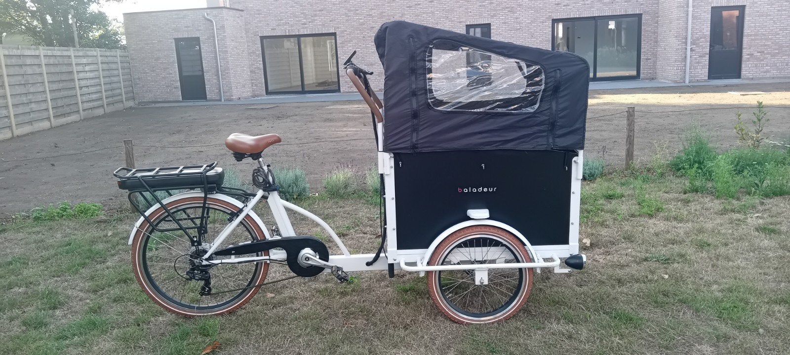 Carry Baladeur Elektrische Bakfiets – Slechts 95 km gelopen, Ophalen