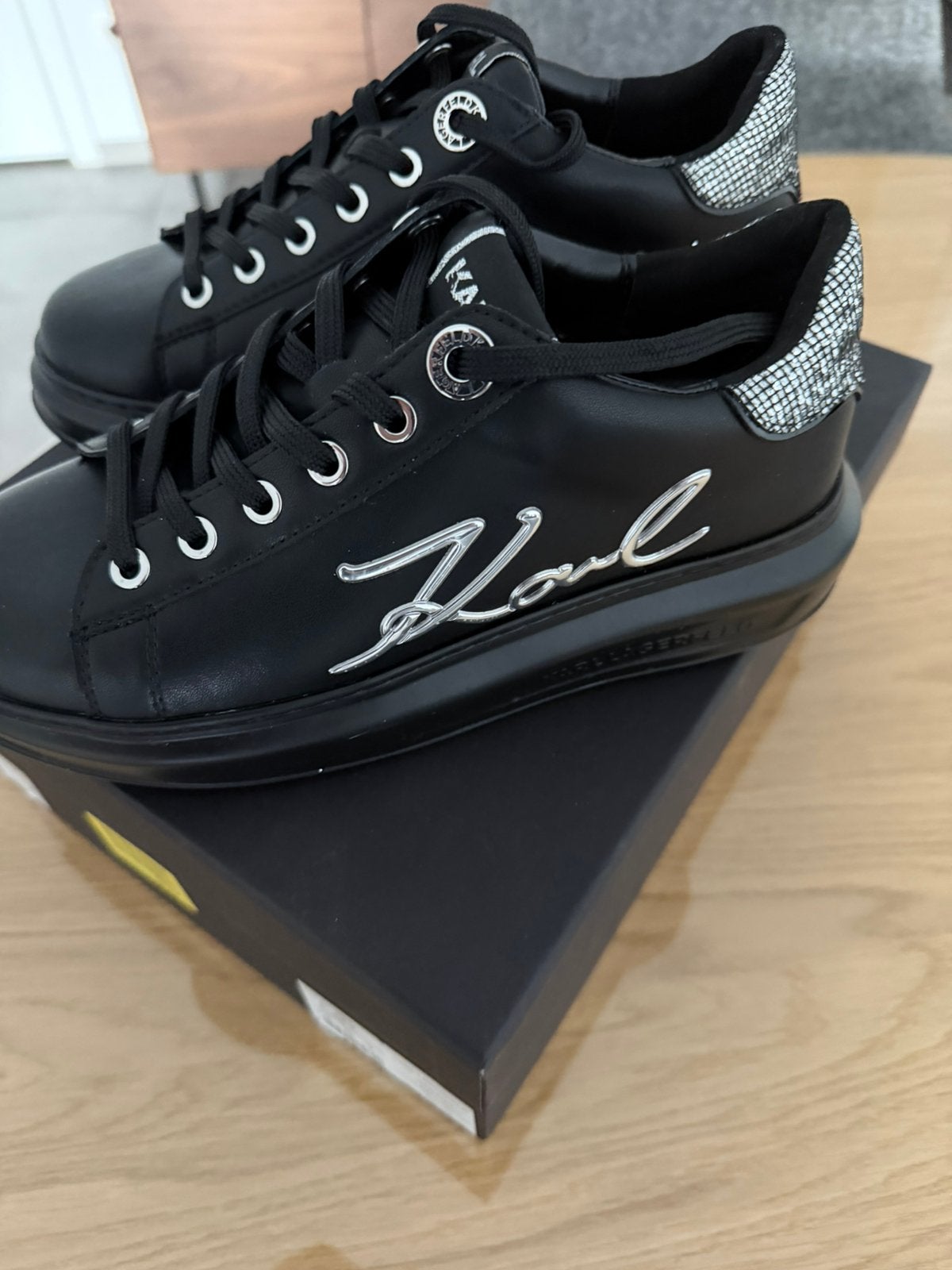 Karl Lagerfeld maat 38, Kleding | Dames, Schoenen, Ophalen, Zwart, Nieuw, Sneakers