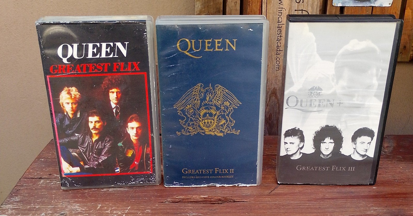 Cassettes VHS QUEEN 10, Enlèvement ou Envoi