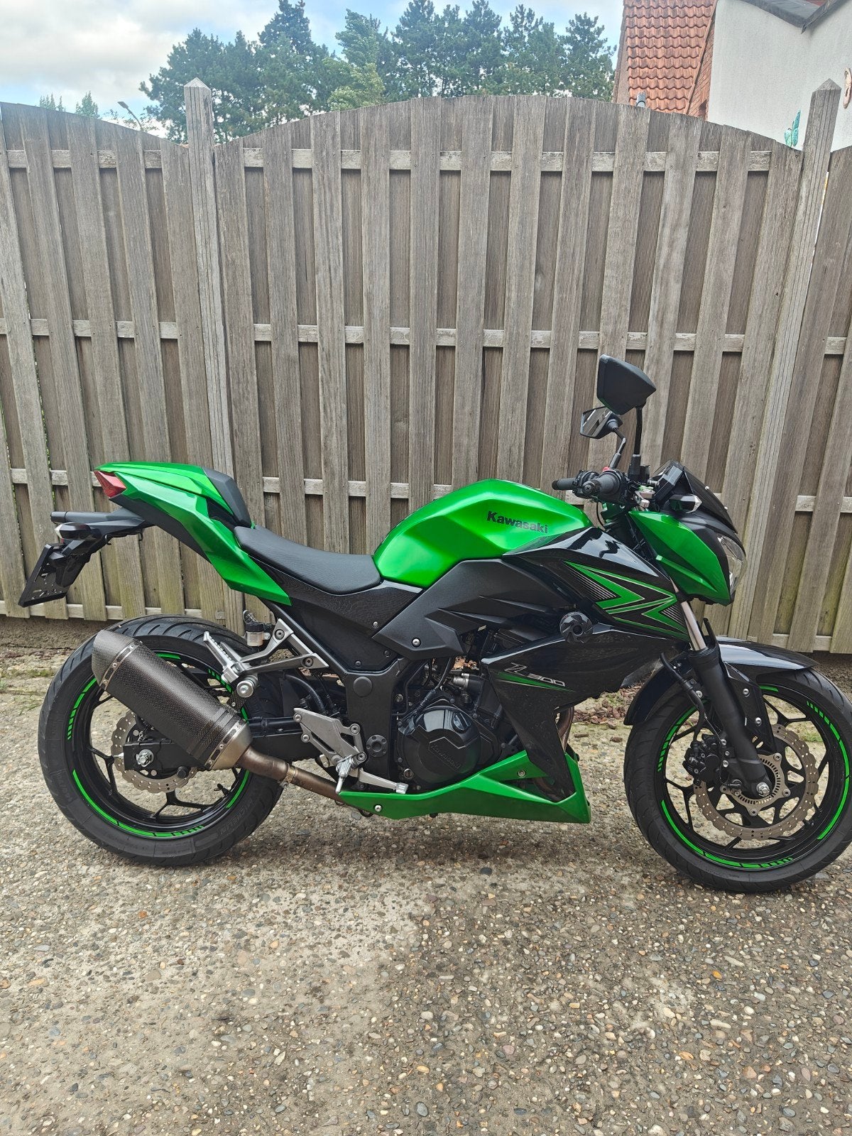 Kawasaki z300, Motos, 300 cm³, Entreprise, Occasion, 2 cylindres