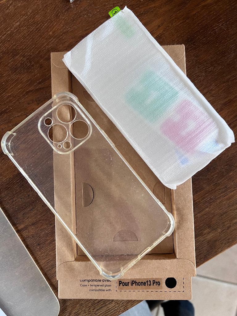 Coque iPhone 13 Pro - Transparente + protection d'écran, Ophalen of Verzenden, Nieuw, IPhone 13 Pro, Frontje of Cover