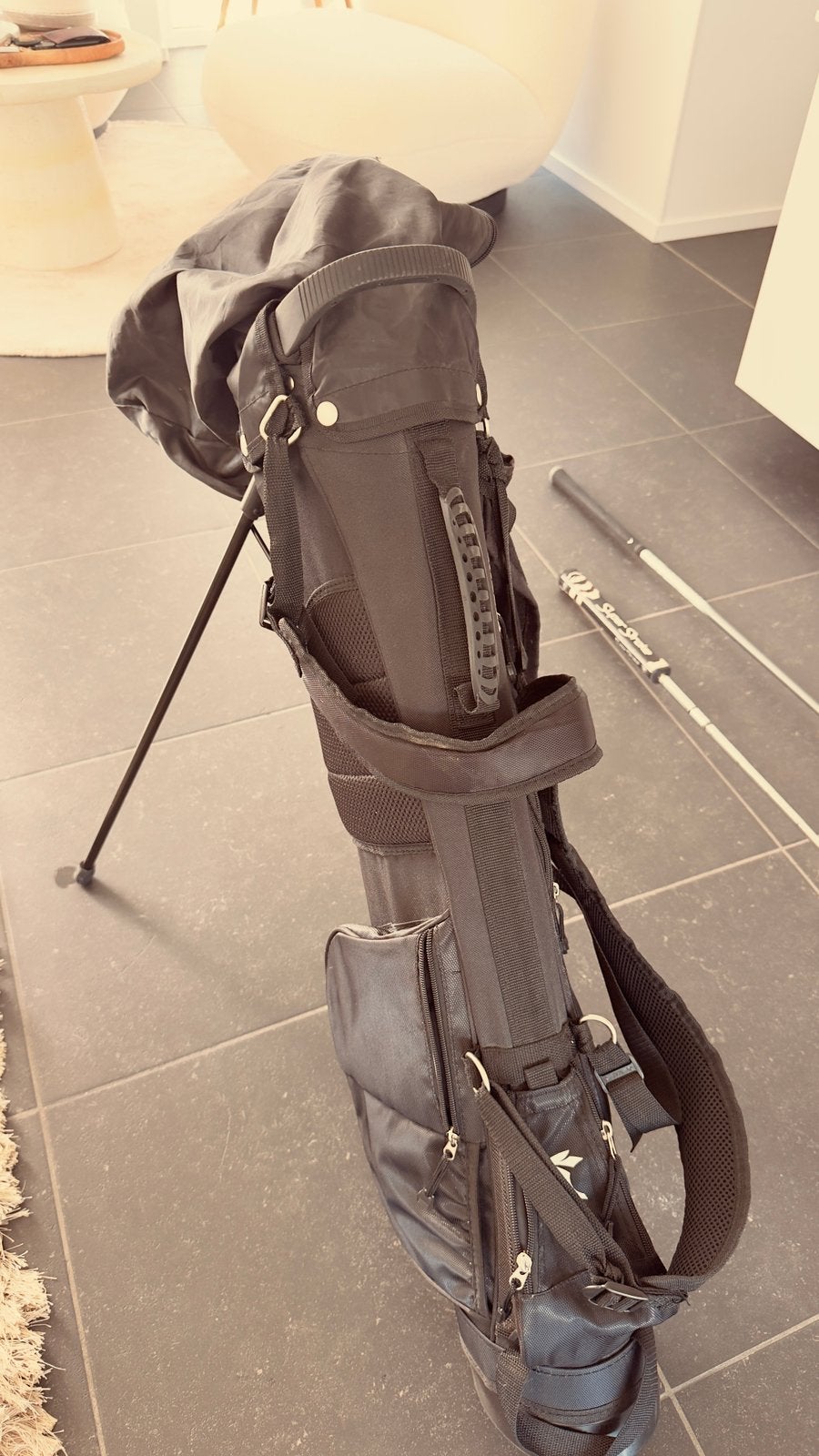 Golf set met bijna nieuwe Hybrid & top putter en tas, Ophalen, Zo goed als nieuw, Tas