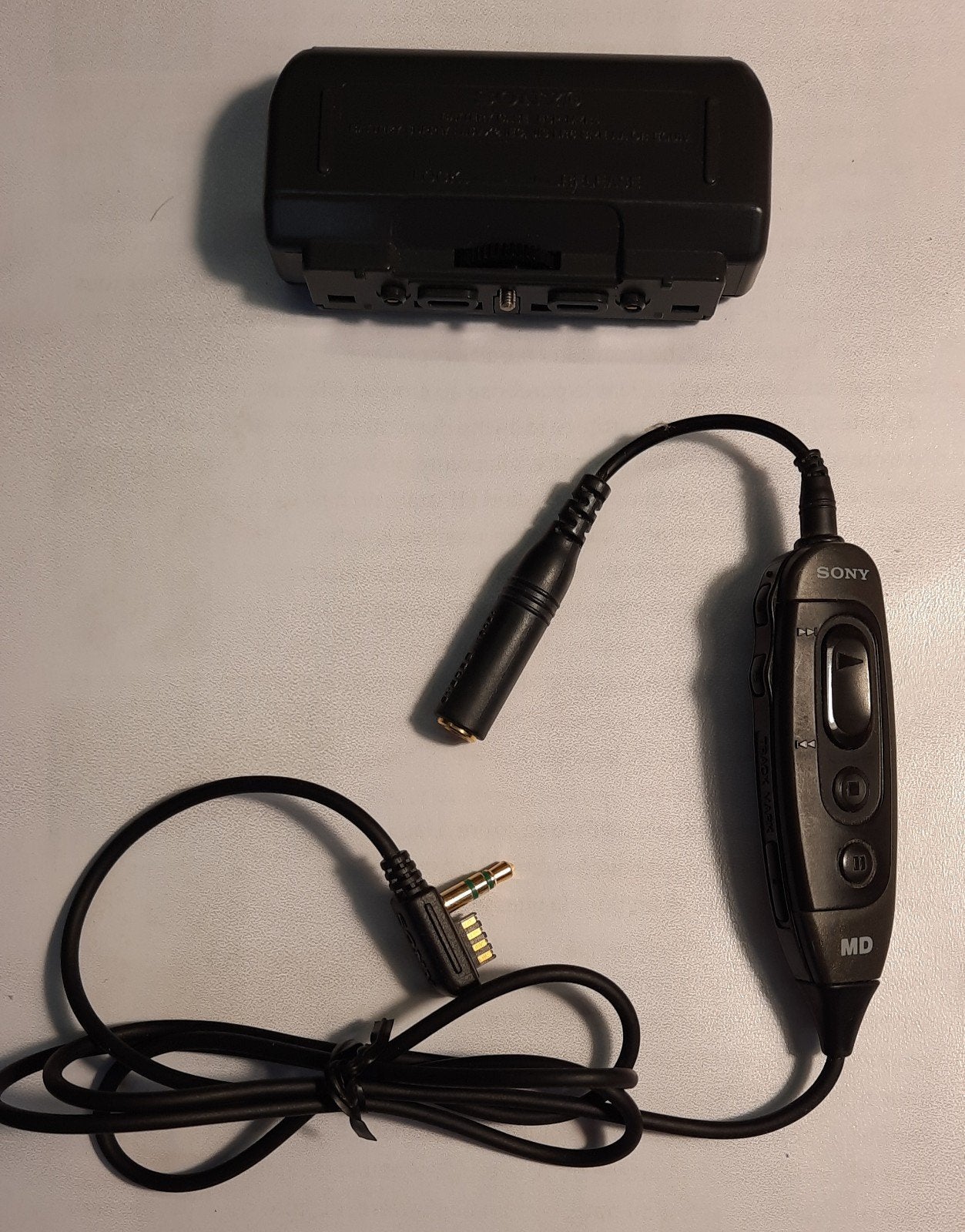 Télécommande + boitier à piles pour lecteur MD portable SONY, Enlèvement ou Envoi
