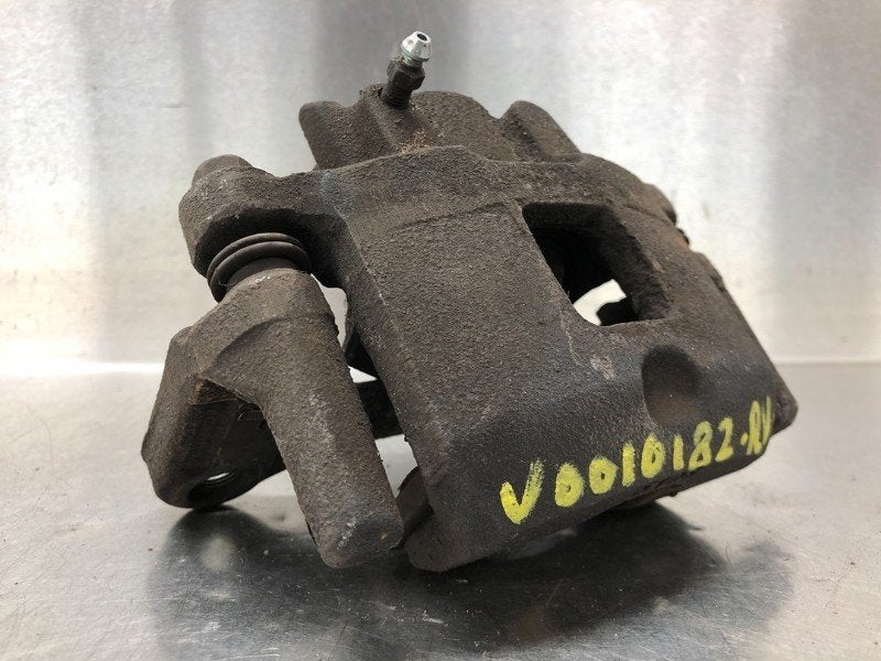 ETRIER DE FREIN AVANT DROIT ABS Mitsubishi Space Star (A0), Utilisé, Mitsubishi