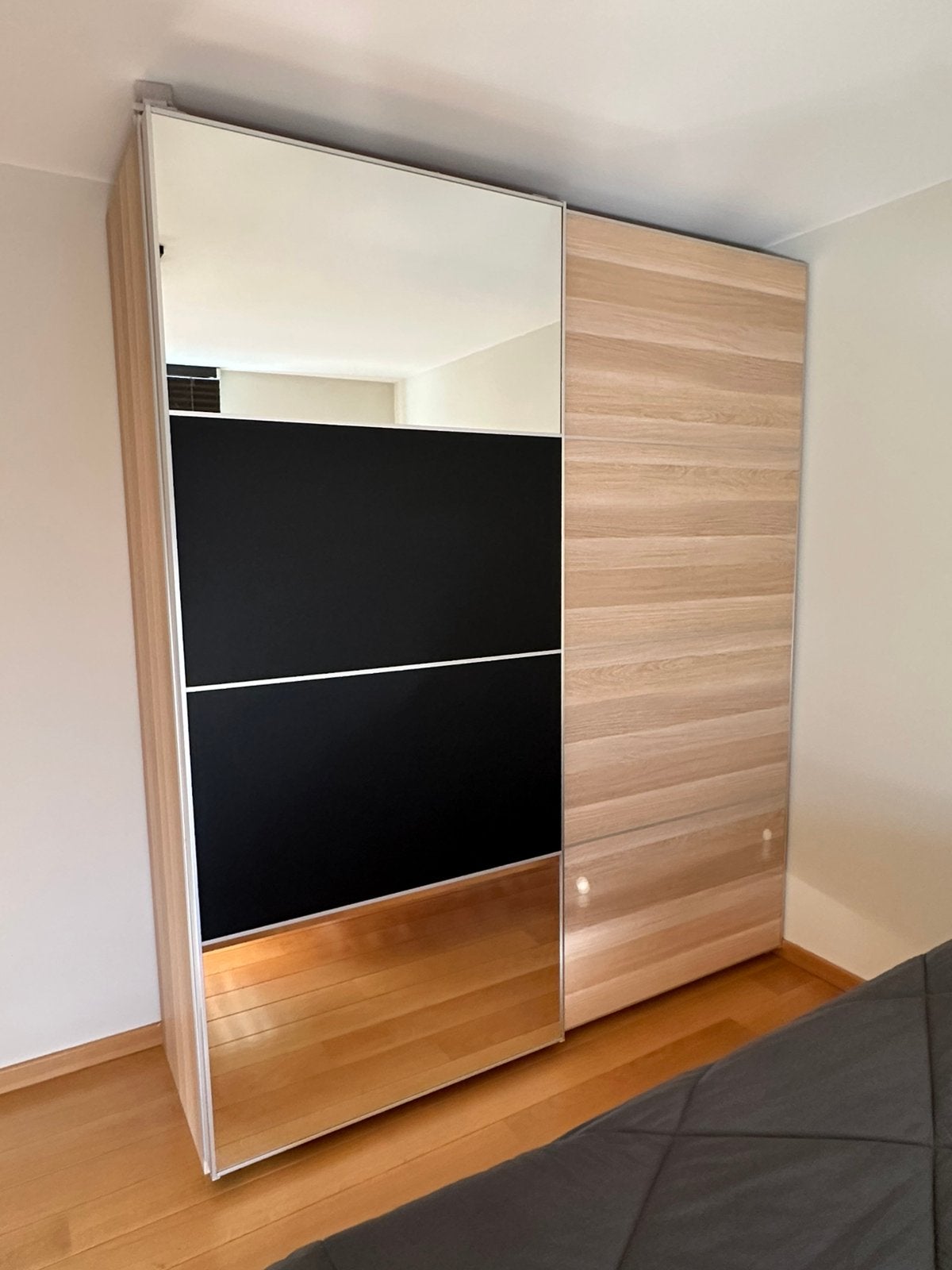 Superbe garde-robe 2 portes coulissantes à vendre, Ophalen, Zo goed als nieuw