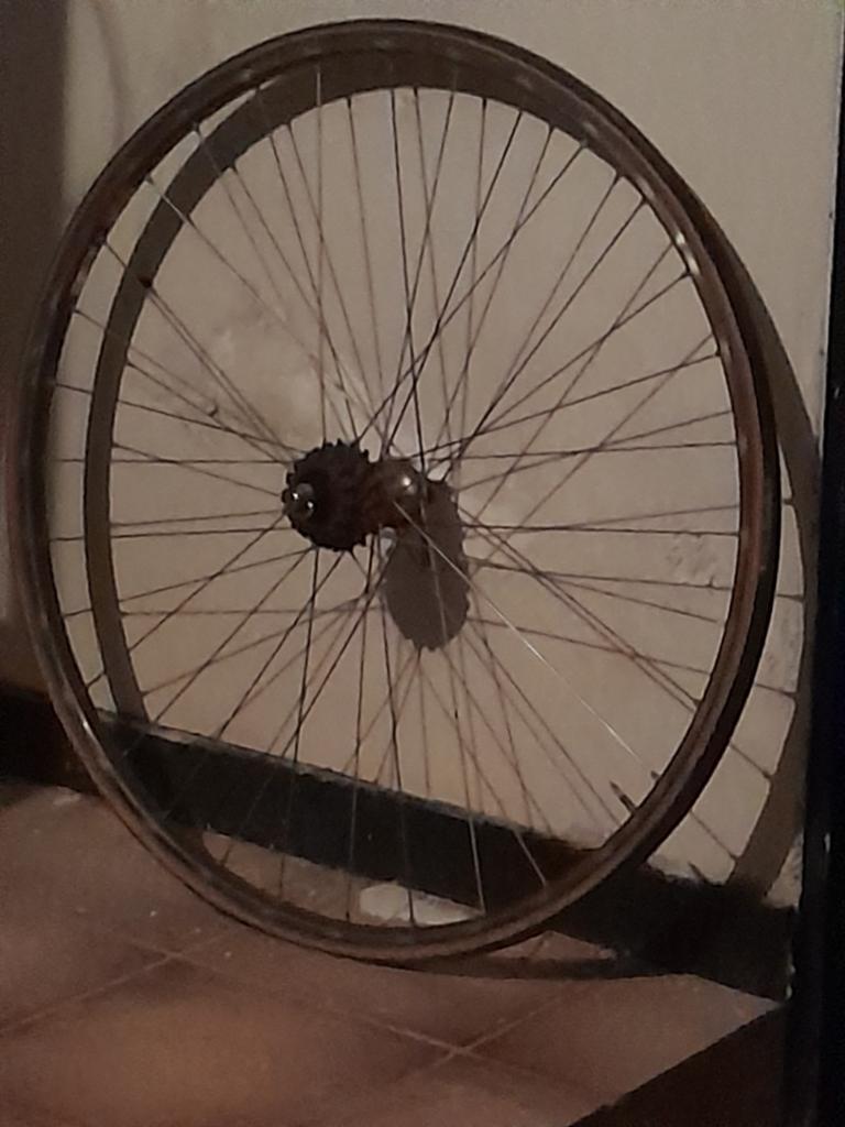 Jantes MAVIC pour vélo de course avec pneus ou boyaux, Vélos & Vélomoteurs, Enlèvement ou Envoi
