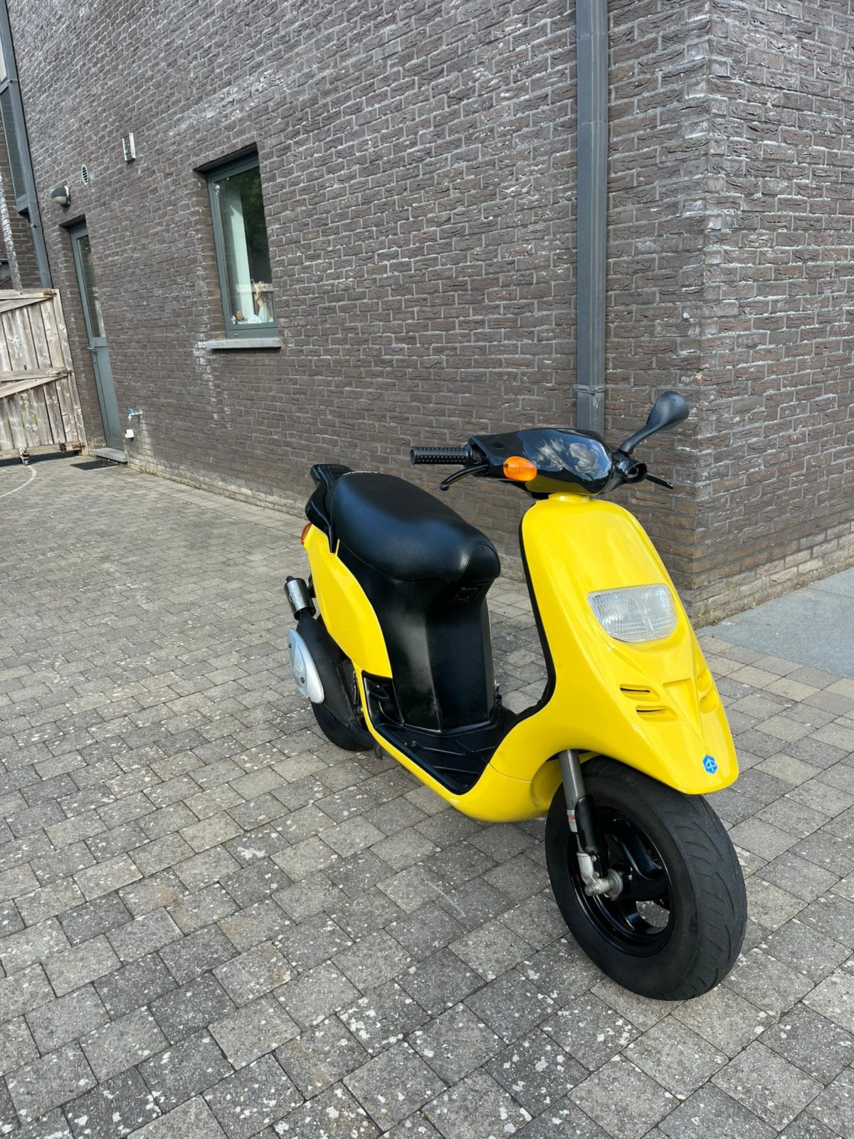 Piaggio Typhoon | 1994, Ophalen, Zo goed als nieuw, Piaggio