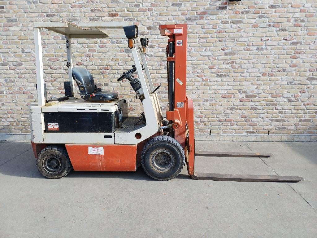 Heftruck, Ophalen, Heftruck, 2000 tot 3000 kg, Nissan