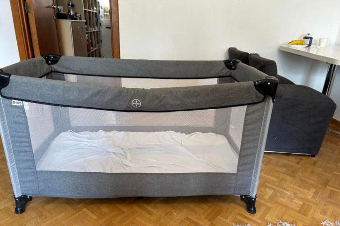 Reisbed met matrad, Kinderen en Baby's, Ophalen, Zo goed als nieuw