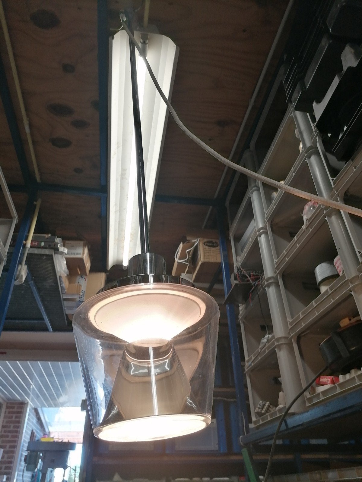 DESIGN pendellamp NIEUW, Enlèvement