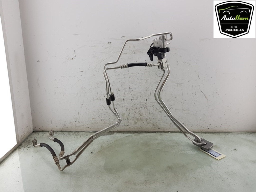 DURITE CLIMATISATION BMW X5 (F15) (|9384719|64509384719|), Utilisé, BMW, Petuelring 130
80809  München, DE, Bayerische Motoren Werke AG