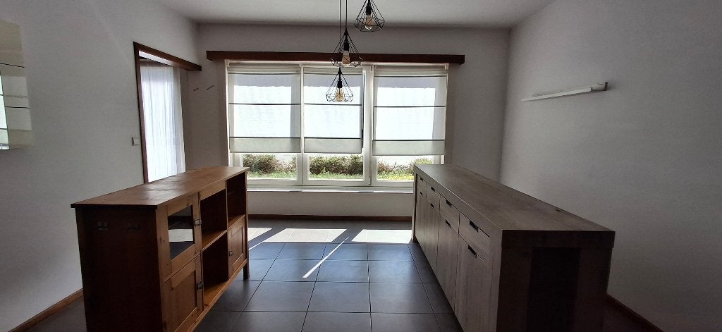 2 kasten gratis af te halen - moeten dringend weg, Maison & Meubles, 25 à 50 cm, 200 cm ou plus, Enlèvement, Utilisé