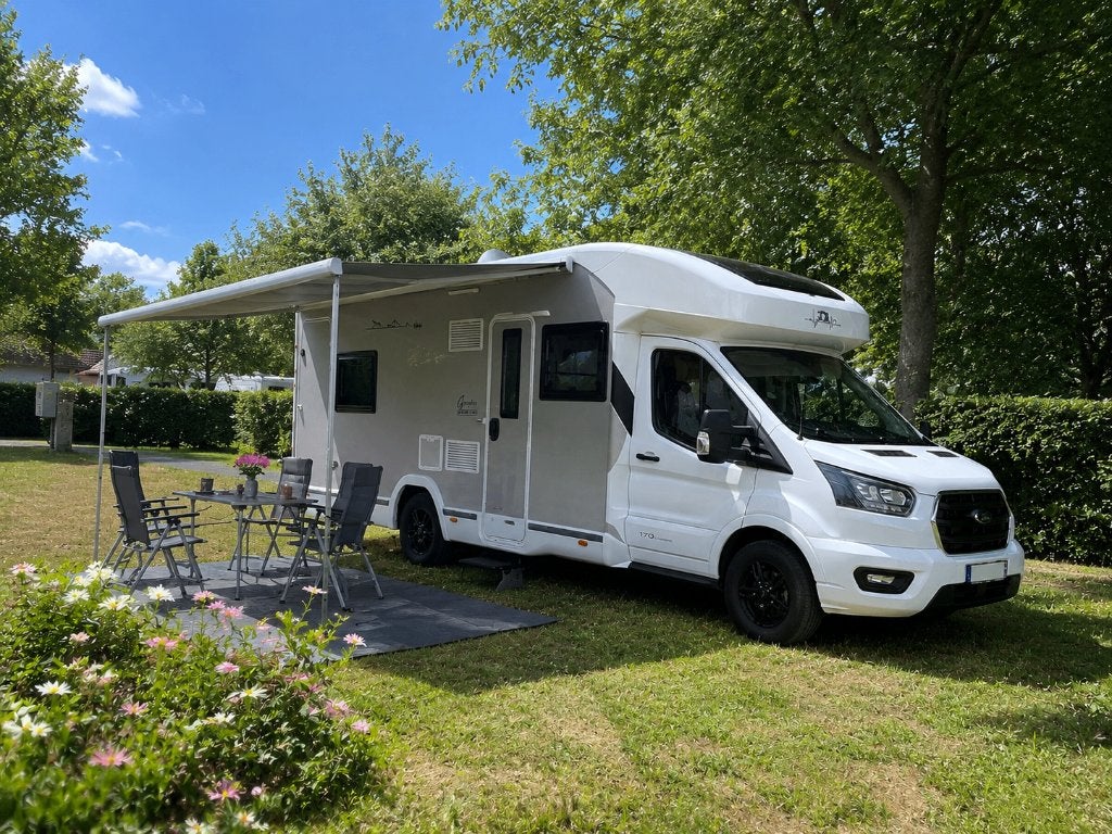 Camping car Challenger 396 Graphite Premium Boite Auto, Jusqu'à 5, Auvent, Ford, Diesel