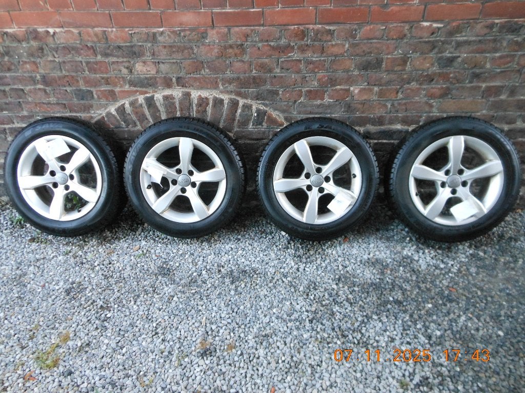 Kit jantes alu pneus hiver Audi 185/60R1588T, 15 pouces, Pneus et Jantes, Pneus hiver, Véhicule de tourisme