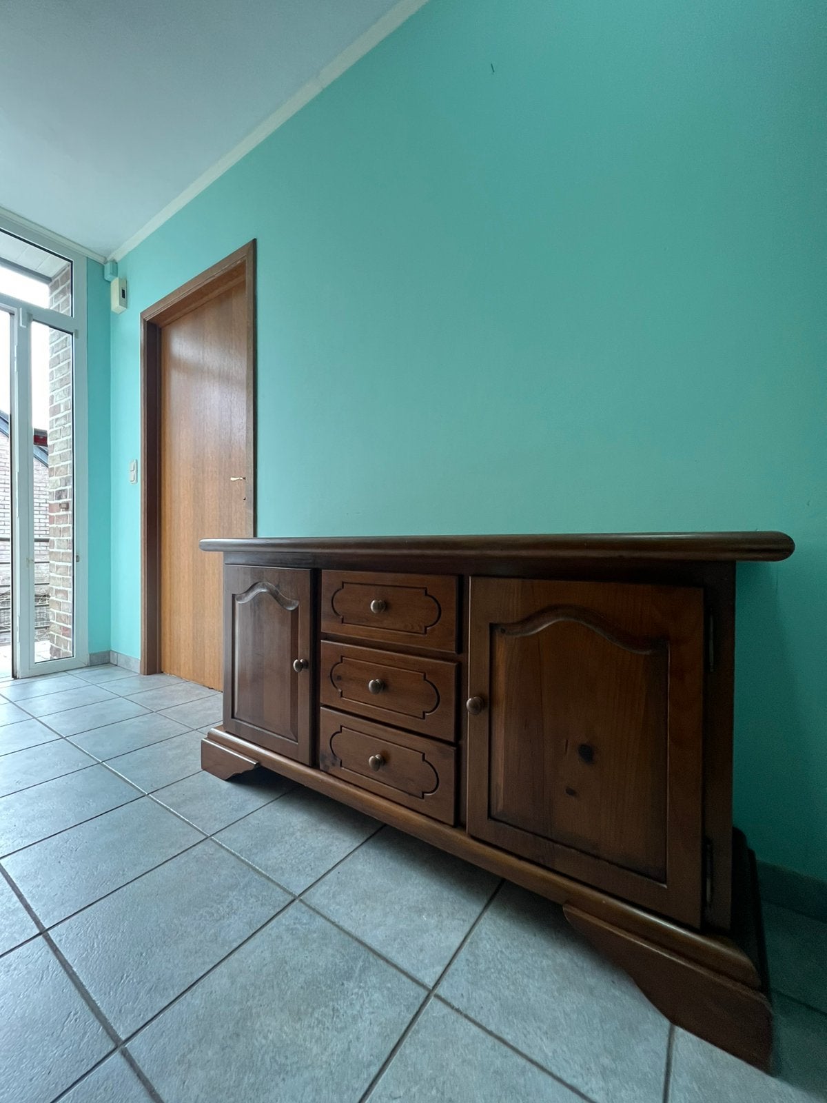 Buffet en bois, Maison & Meubles, Armoires | Buffets, Enlèvement, Comme neuf