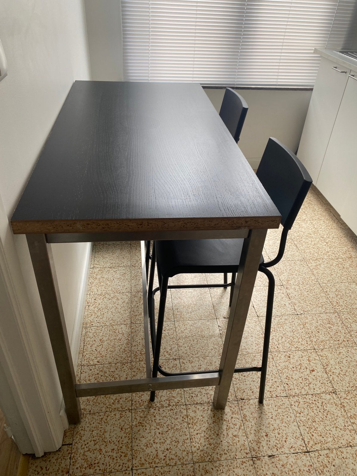 Table haute IKEA avec 4 chaises, Enlèvement, Comme neuf