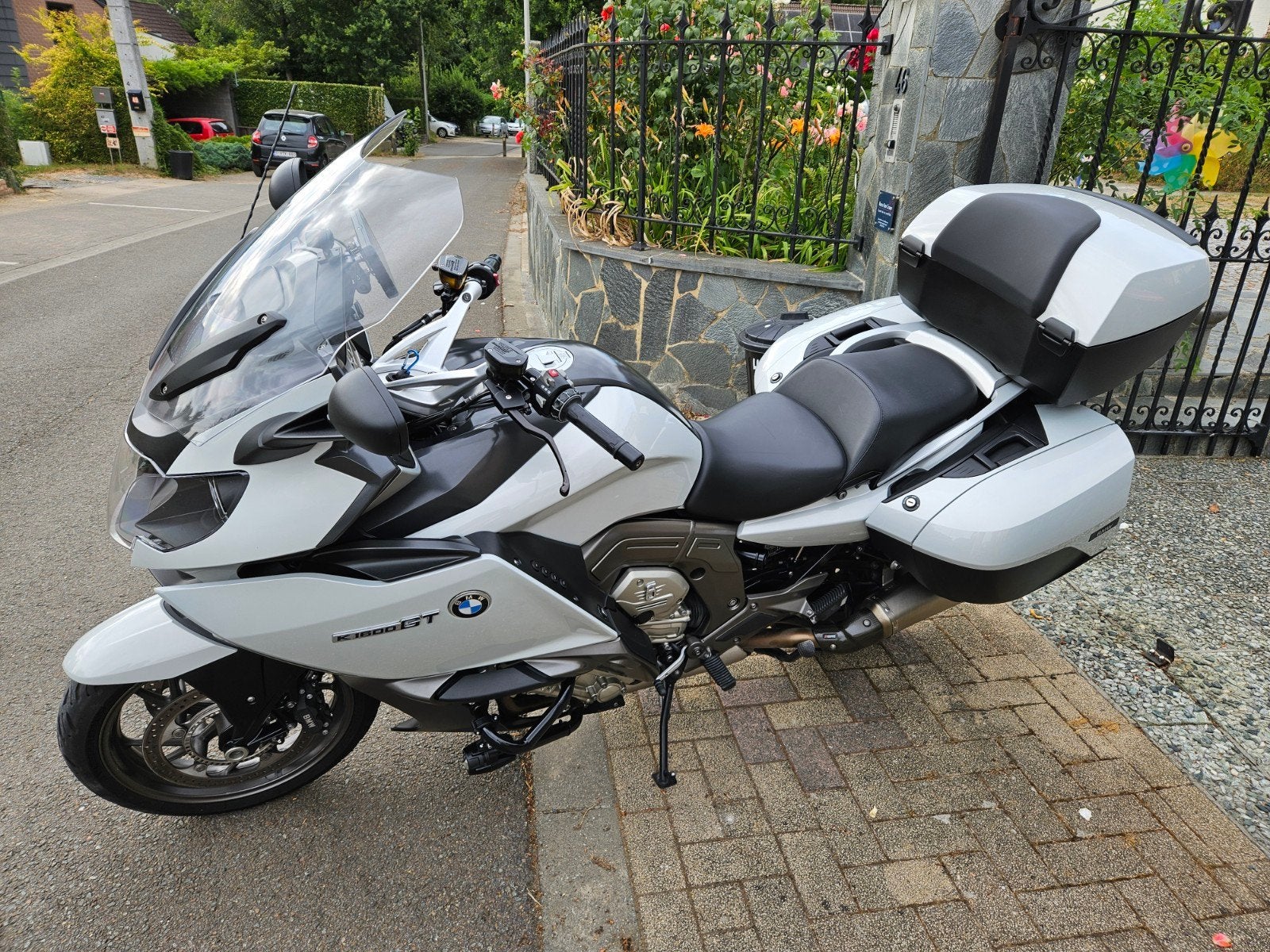 BMW K 1600 GT + pot akrapovic, Particulier