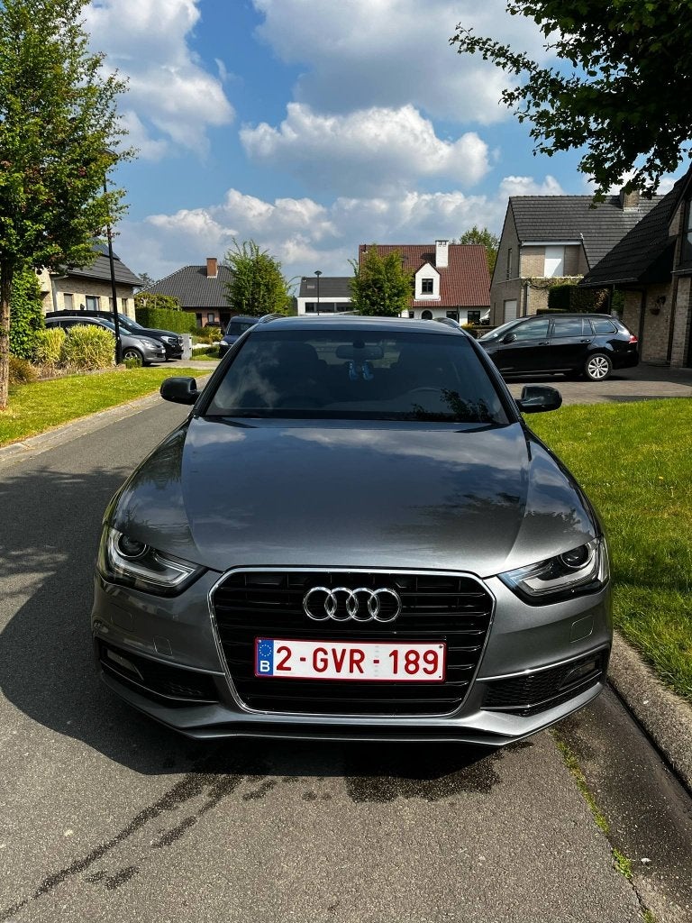 Audi A4 1.8TFSI, Autos, Audi, Particulier, A4, ABS, Phares directionnels, Airbags, Air conditionné, Alarme, Climatisation automatique