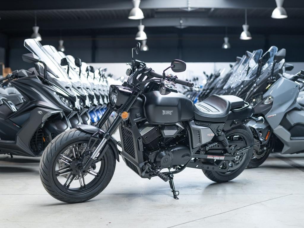 Bluroc V-Bob 250 [Fijn 0,0%], Motoren, Ophalen