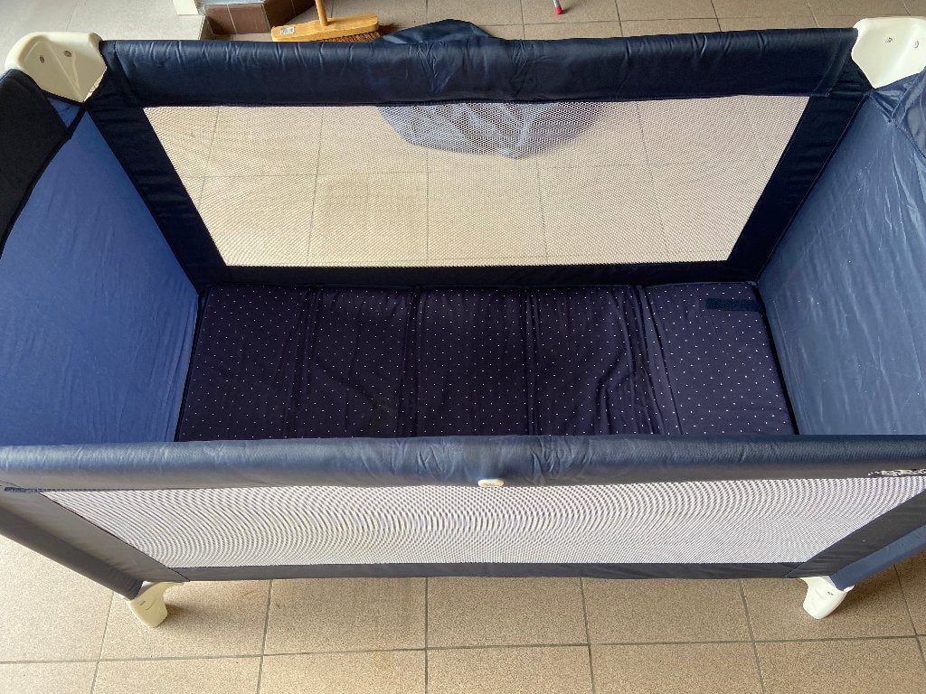 reisbedje bébéconfort met matrasje in goede staat, Ophalen, Zo goed als nieuw, Reisbedje