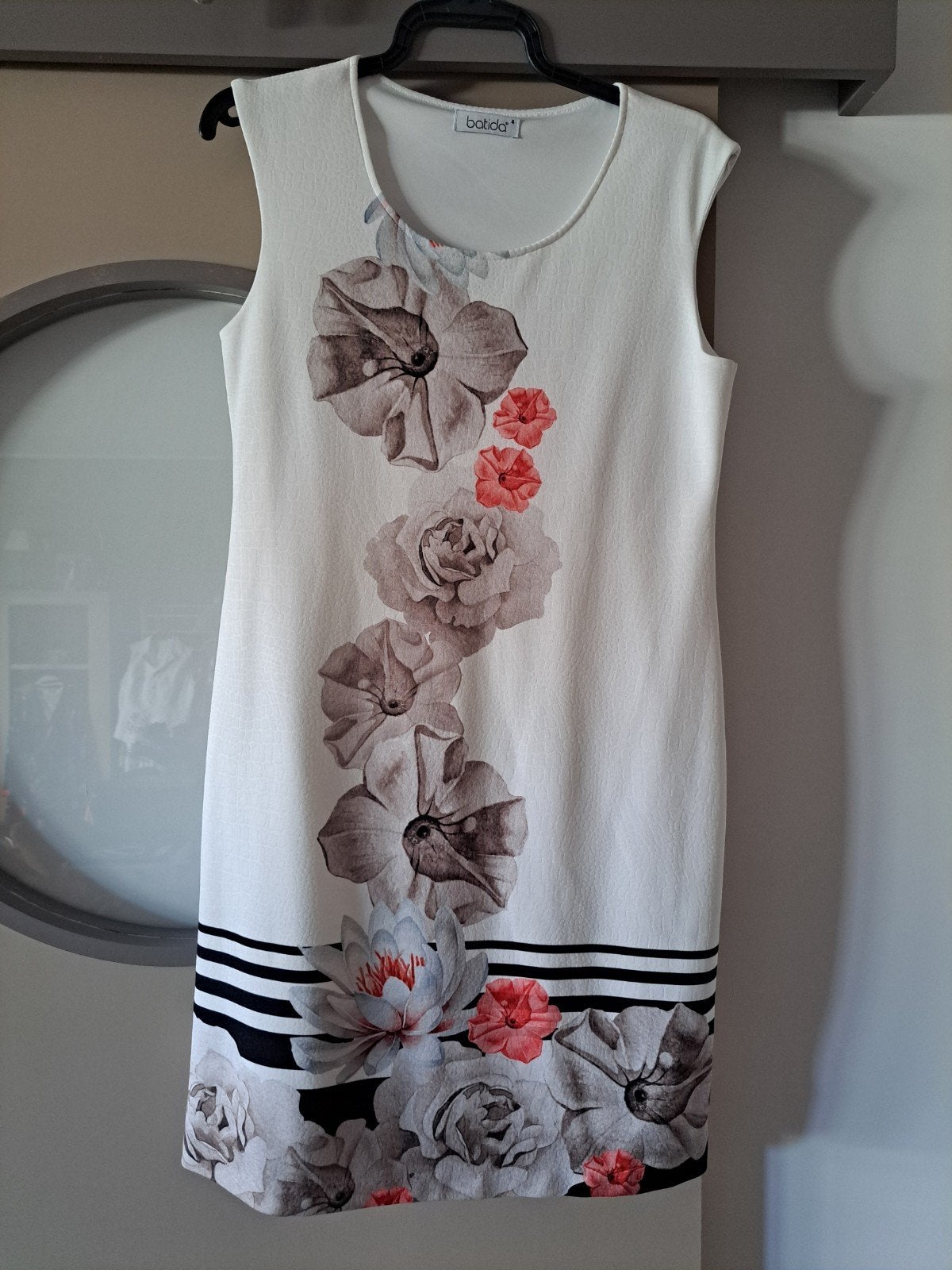 Batida, robe à imprimé floral, taille 42, Taille 42/44 (L), Enlèvement ou Envoi, Au-dessus du genou, Comme neuf