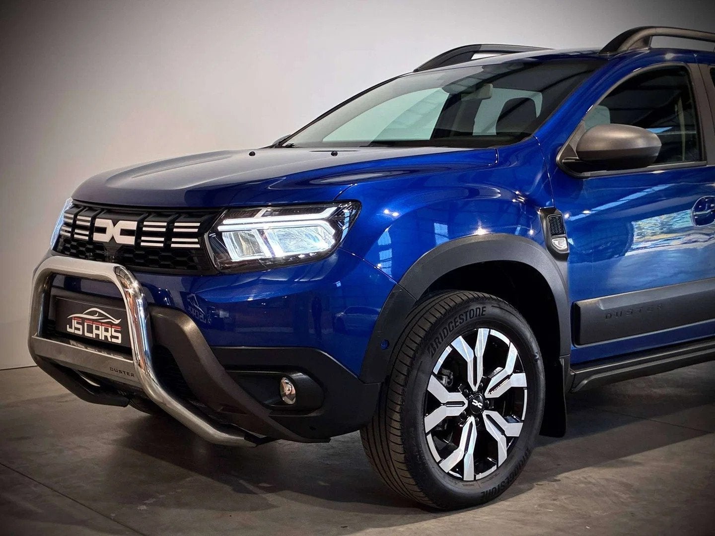 Dacia Duster 1.5 Blue DCi JOURNEY CARPLAY-GPS-CAMERA-JANTES1, Autos, Achat, 1429 kg, Euro 6, Entreprise