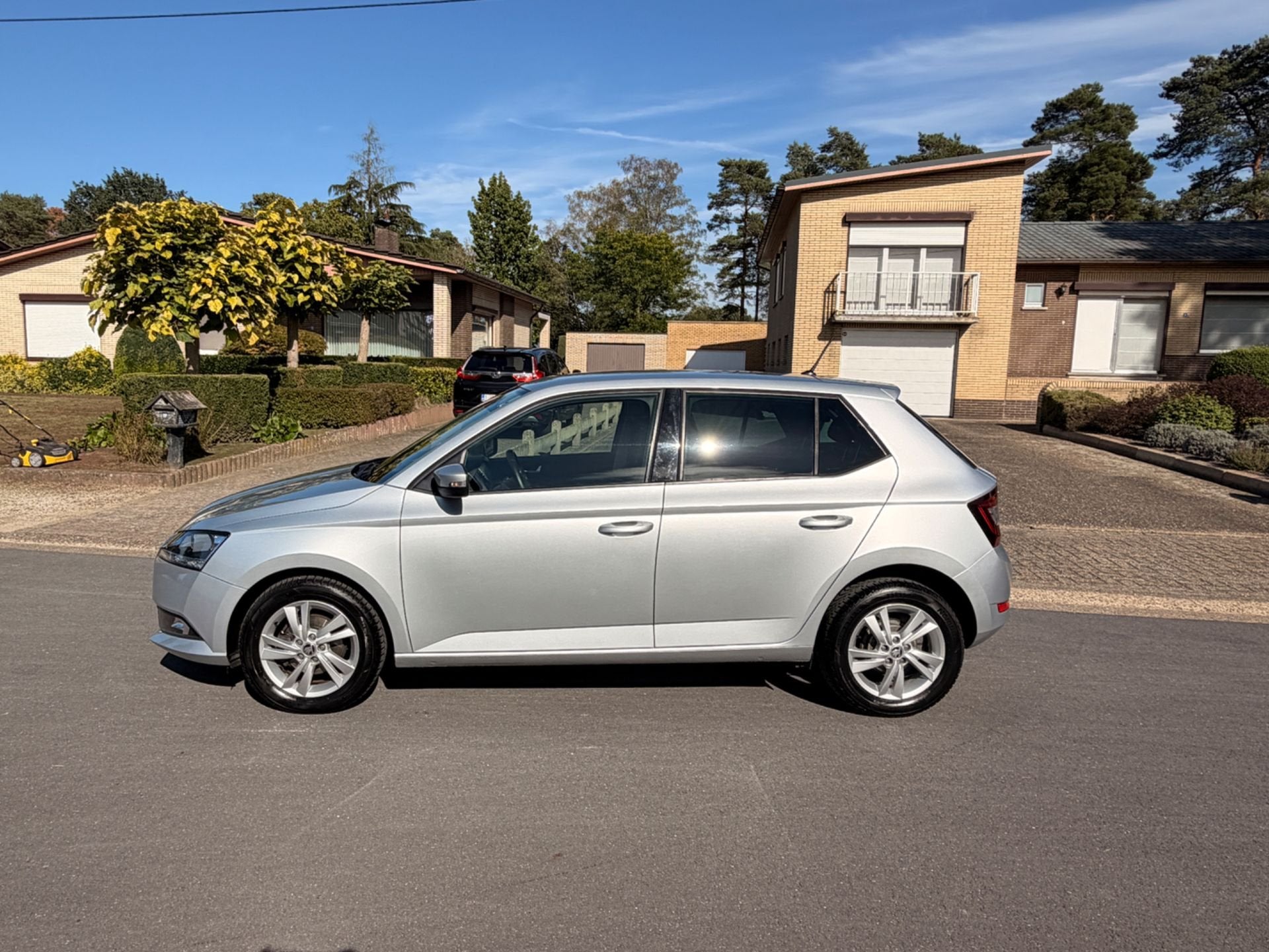 Skoda Fabia, Autos, Argent ou Gris, Achat, Entreprise, Boîte manuelle