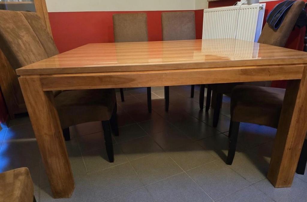 Eikenhouten eettafel + 8 stoelen zsm weg, Enlèvement