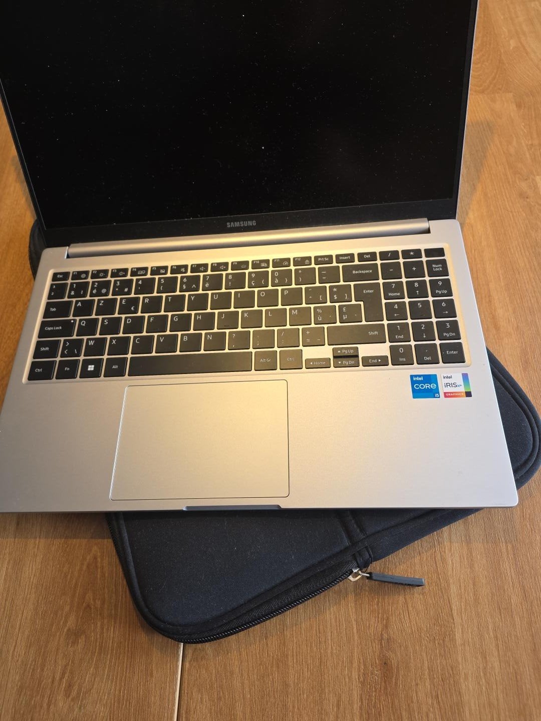 Samsung il book 4 laptop, Computers en Software, Windows Laptops, Ophalen