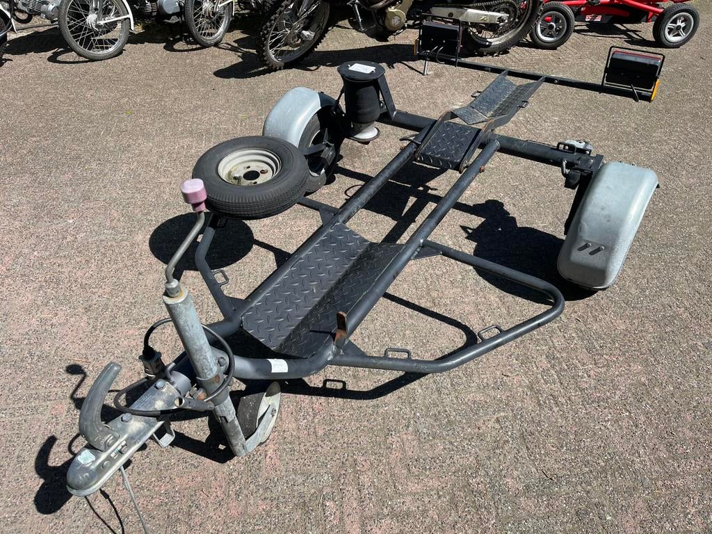 Motoraanhangwagen Vossen, Motoren, Ophalen, Gebruikt