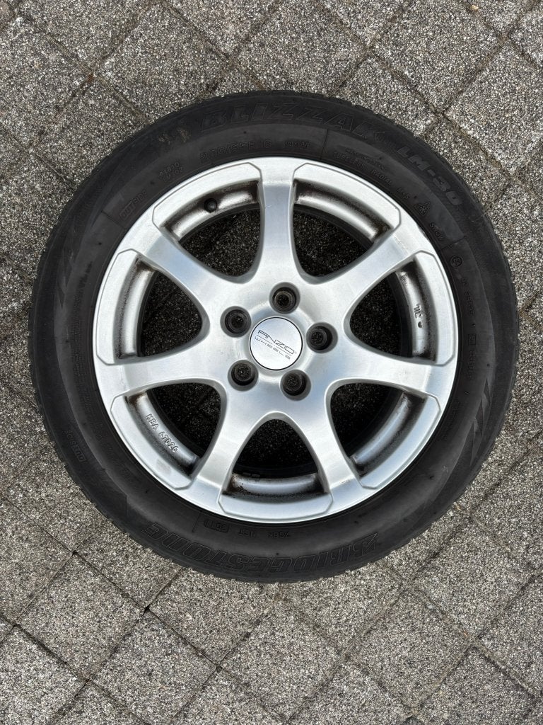 Aluminium velgen met banden, Auto-onderdelen, Banden en Velgen, Ophalen, Gebruikt, 16 inch, Banden en Velgen