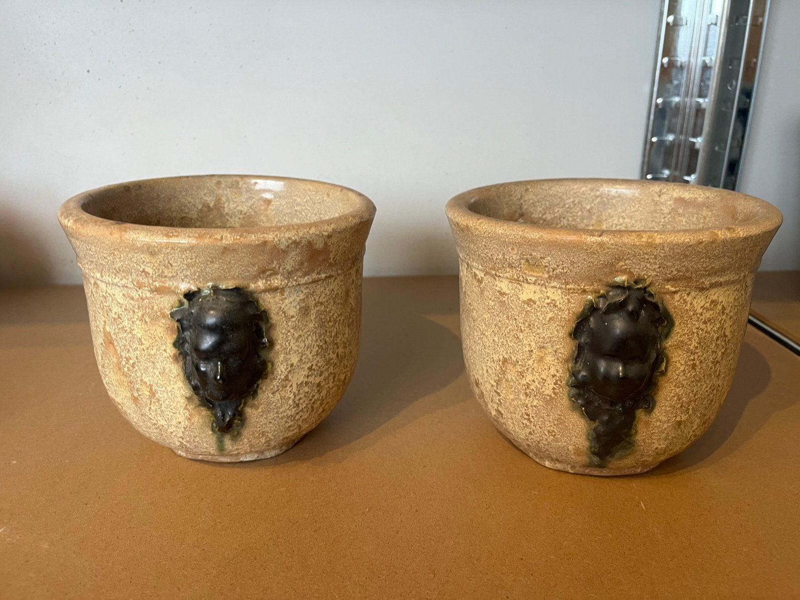 Paire de cache-pots en grès de Bouffioulx – Sylvain HUBLET, Antiquités & Art, Enlèvement ou Envoi