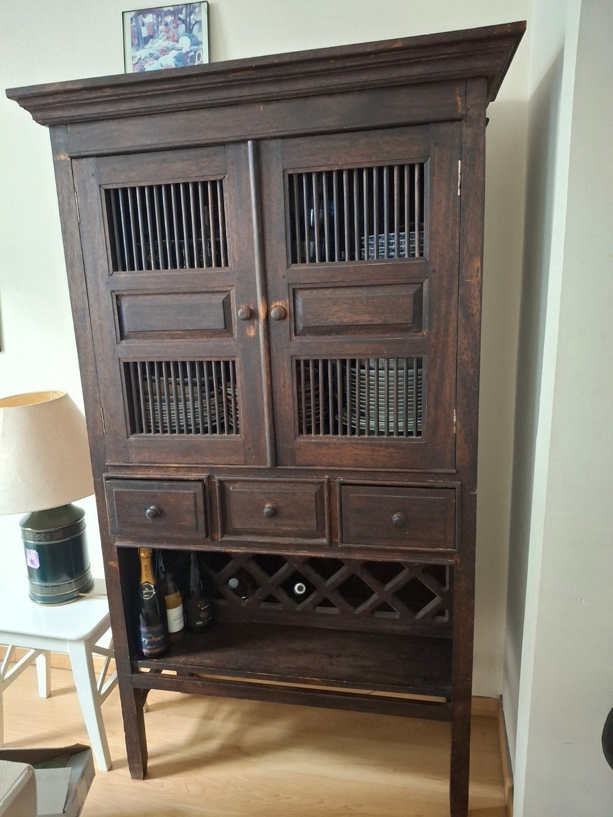 Houten dressoir in Aziatische stijl, Ophalen