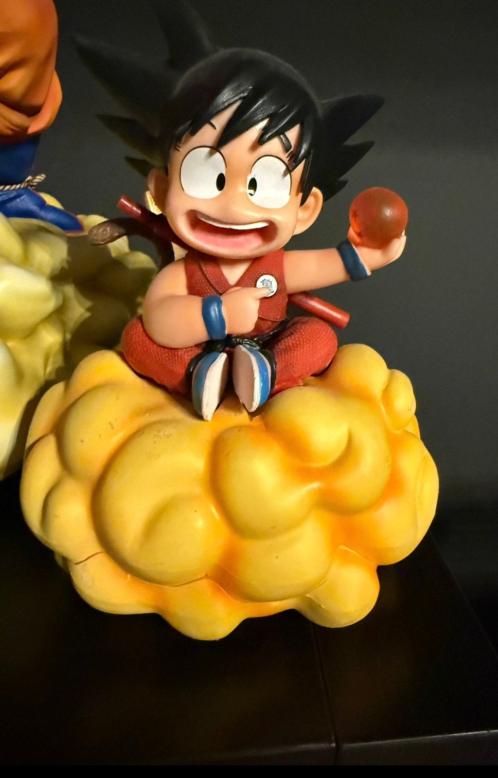 Figurine Dragon Ball Goku « sur son nuage », Enlèvement, Comme neuf