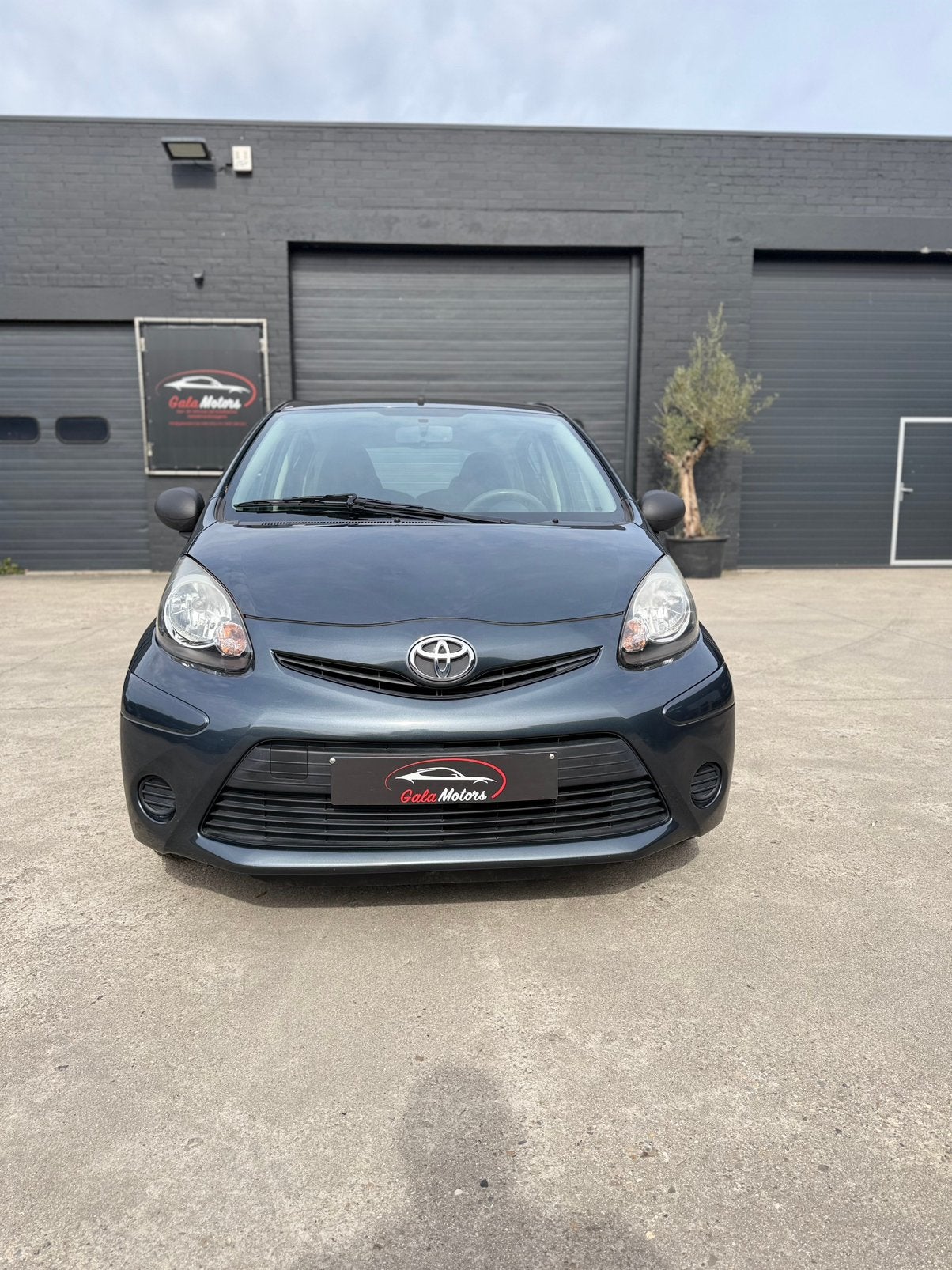 TOYOTA AYGO | 1.0 BENZINE | 2014 |121000 KM | 1STE EIGENAAR, Autos, Toyota, Achat, Entreprise, Boîte manuelle, Noir